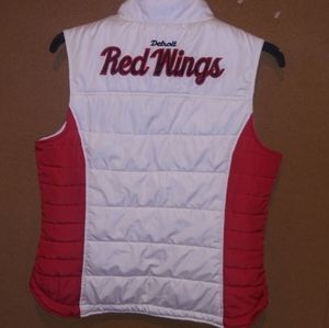 NWOT RED WINGS VEST / JACKET